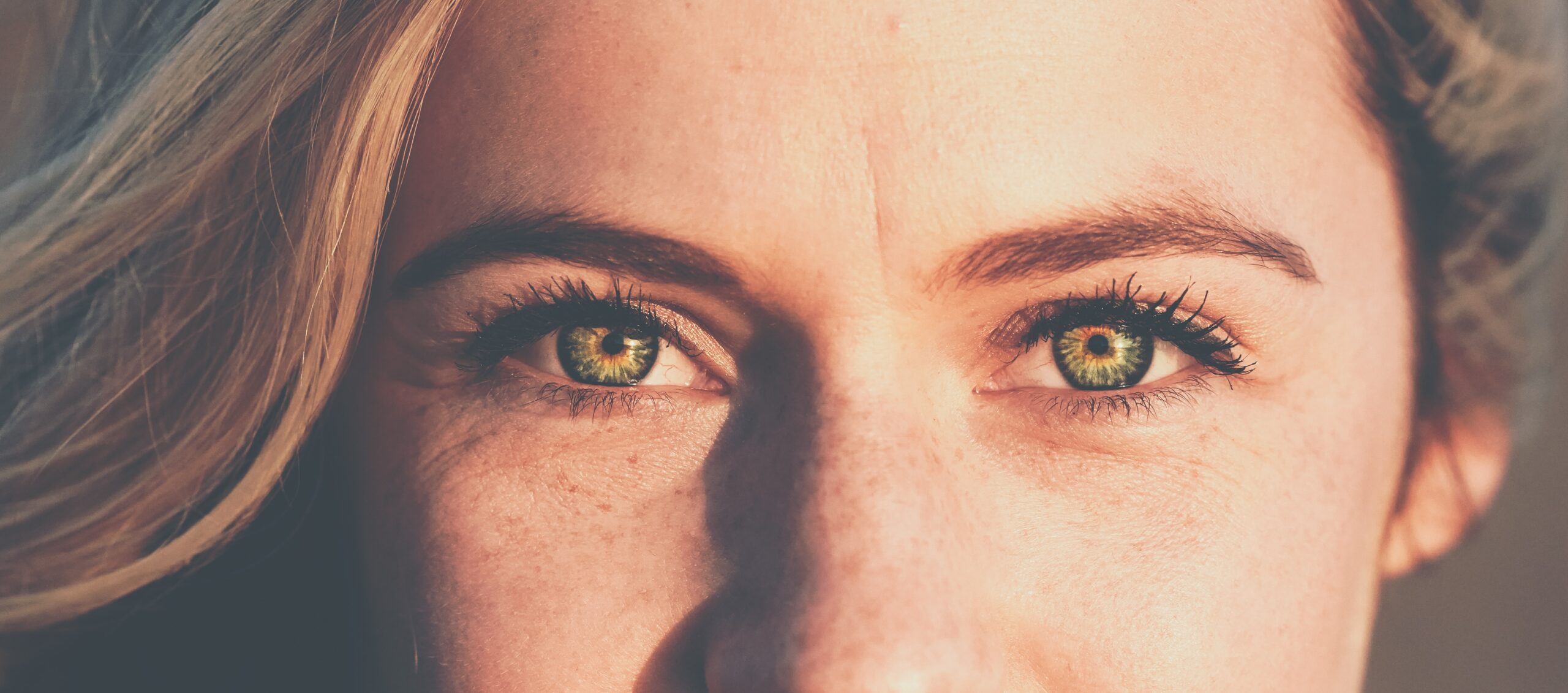 İnsan Göz Renginin Genetiği Önceden Düşünülenden Çok Daha Karmaşık