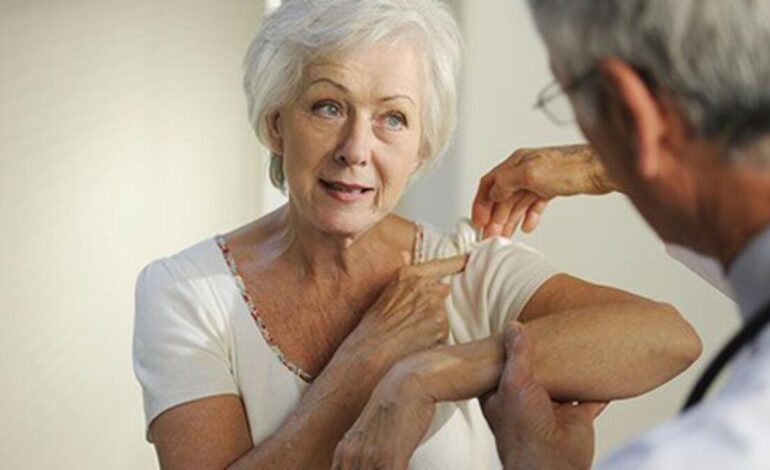 Osteoporoz (Kemik Erimesi) Neden Kadınlarda Daha Fazla Gözlemleniyor?