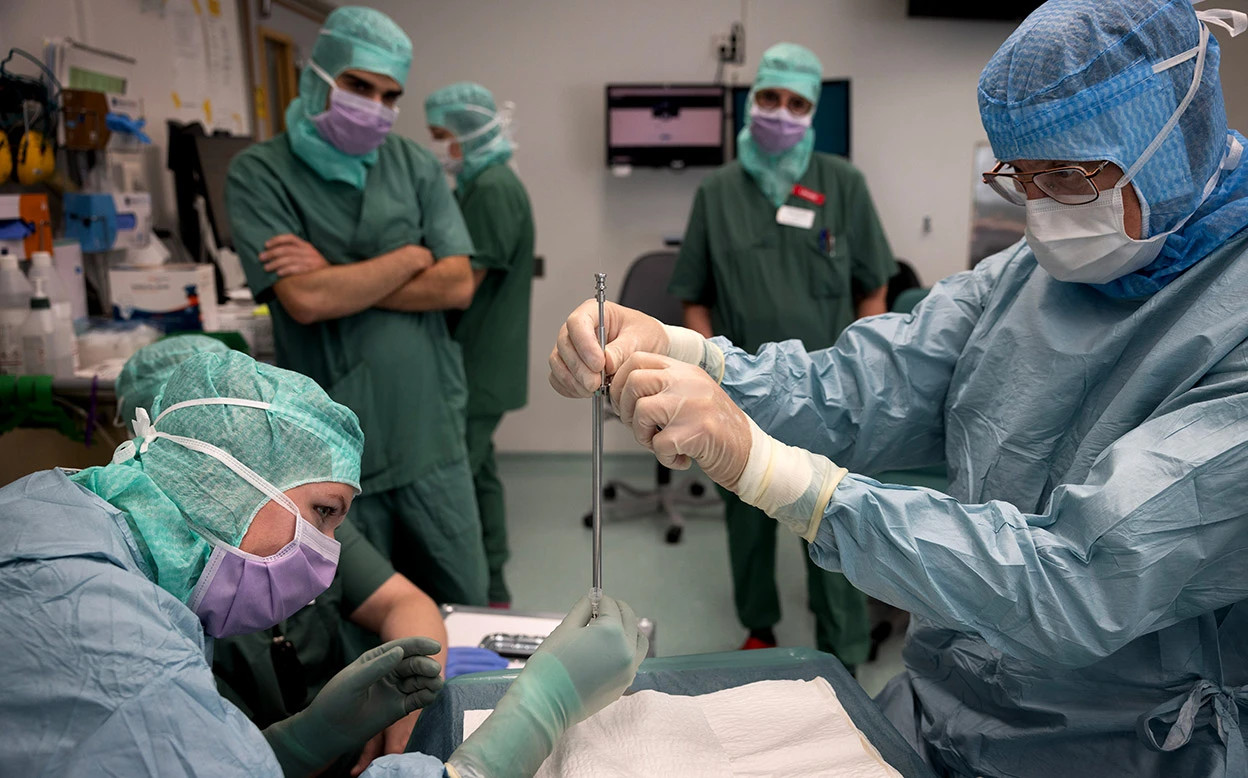 Kök Hücre Tedavileri Kliniğe Taşınıyor: Umut Vadeden Tedaviler Yakında Gerçek Olabilir!